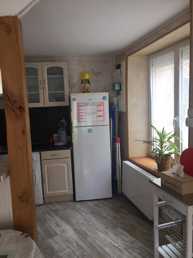 Petite Maison Au Coeur De L Auvergne Jumeaux Экстерьер фото